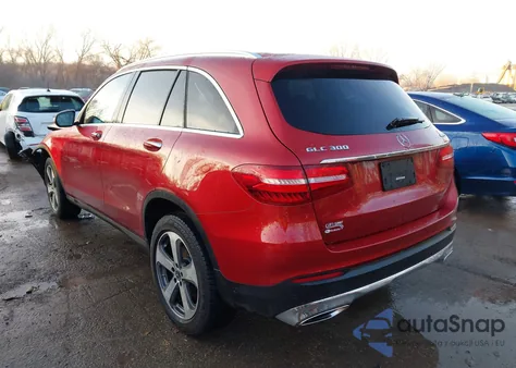 2018 Mercedes-Benz Glc 300 4Matic from USA, damaged, VIN WDC0G4KBXJV086658